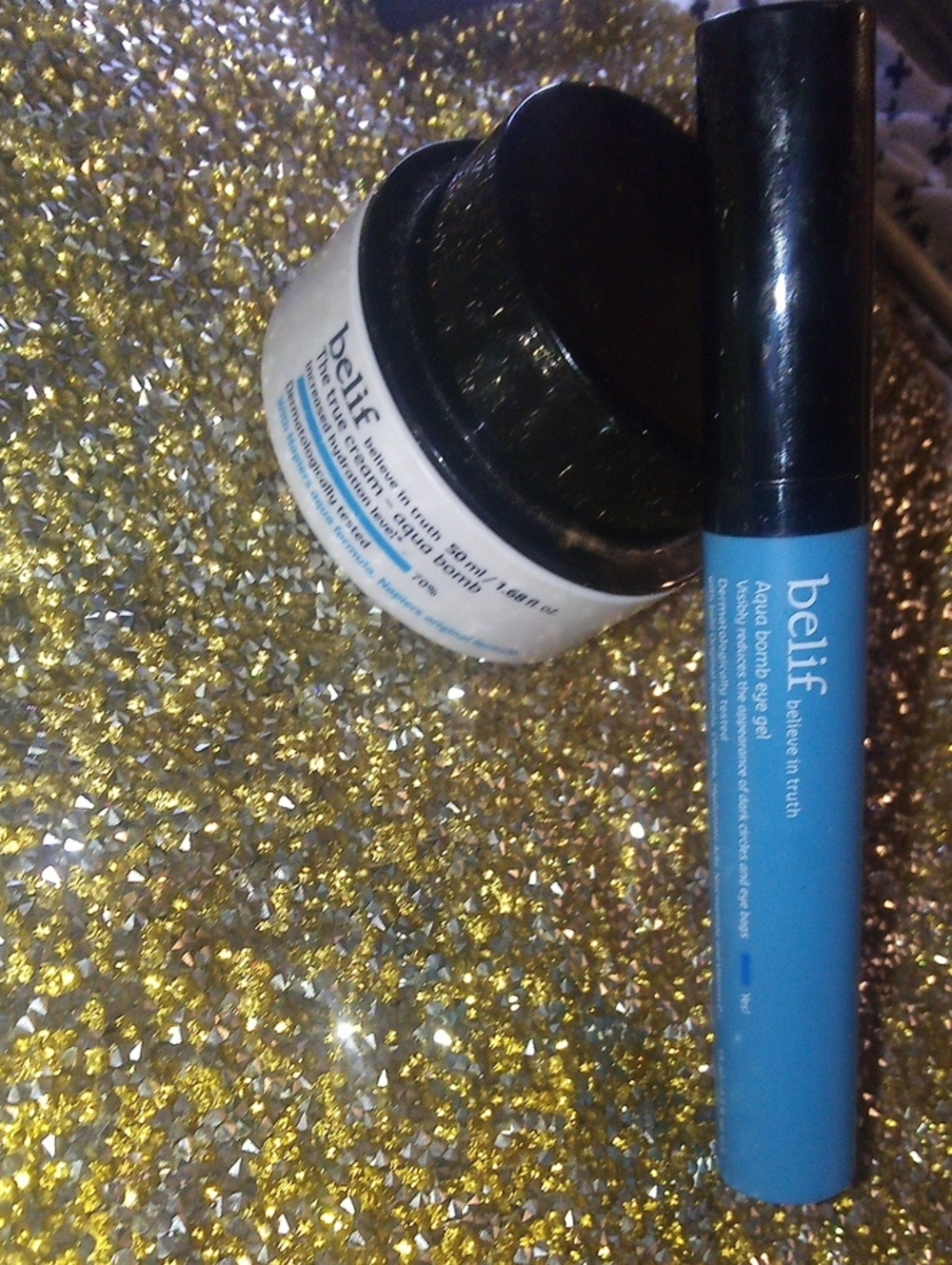 belif Aqua Bomb Blue Eye Primer – Hydrating Blue Eye Base